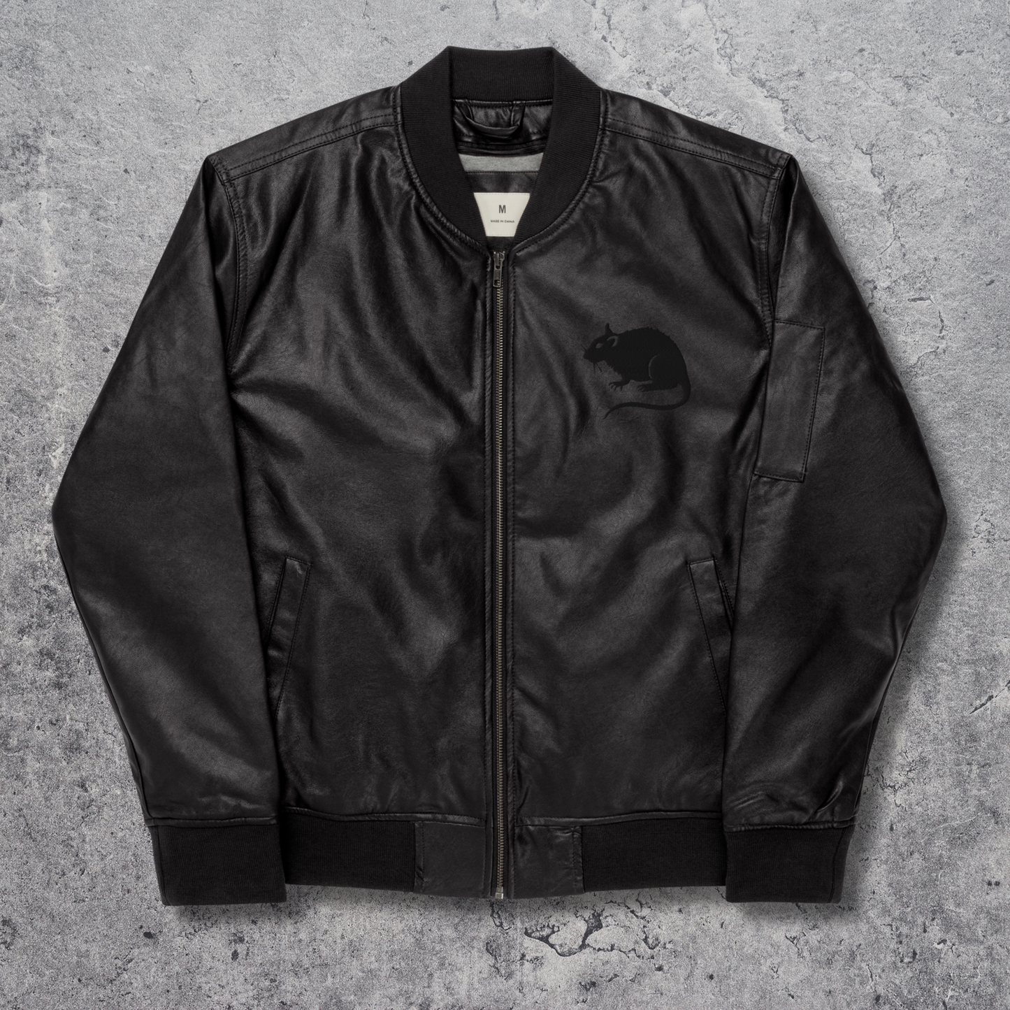 Bomber rat Liz Forte